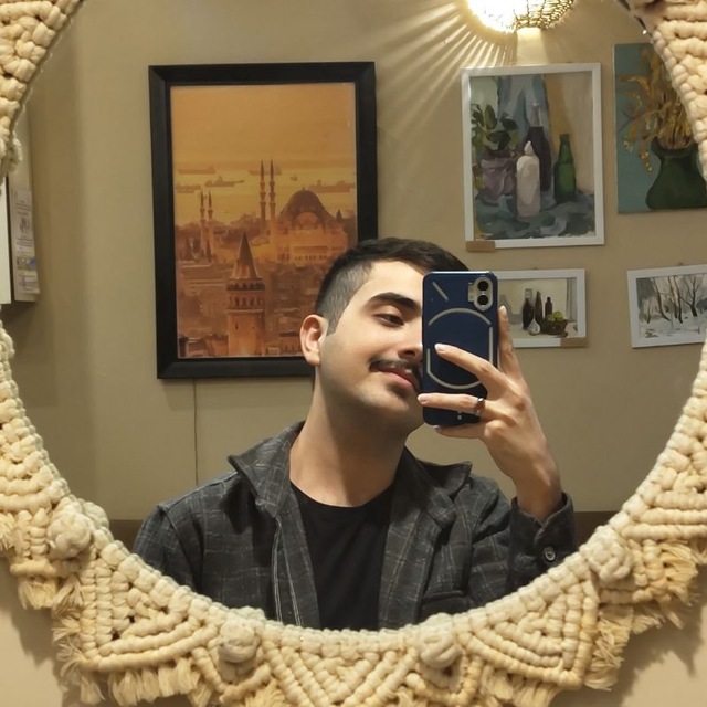 Taha Khosravi